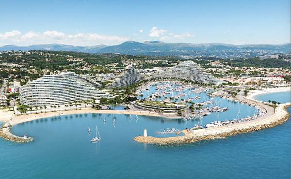 The startling architecture at Baie des Anges has made it an internationally recognised icon.